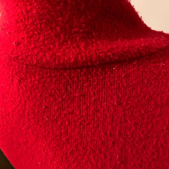 Forever21 turtleneck sweater - Picture 2 of 9